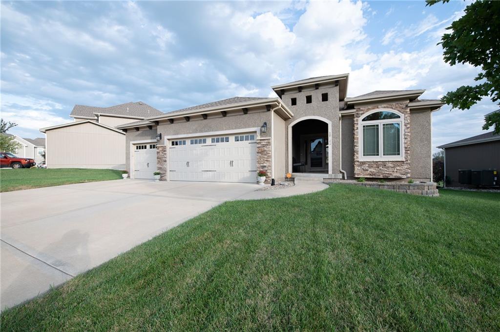 Listing Photo MLS #HMS2640975