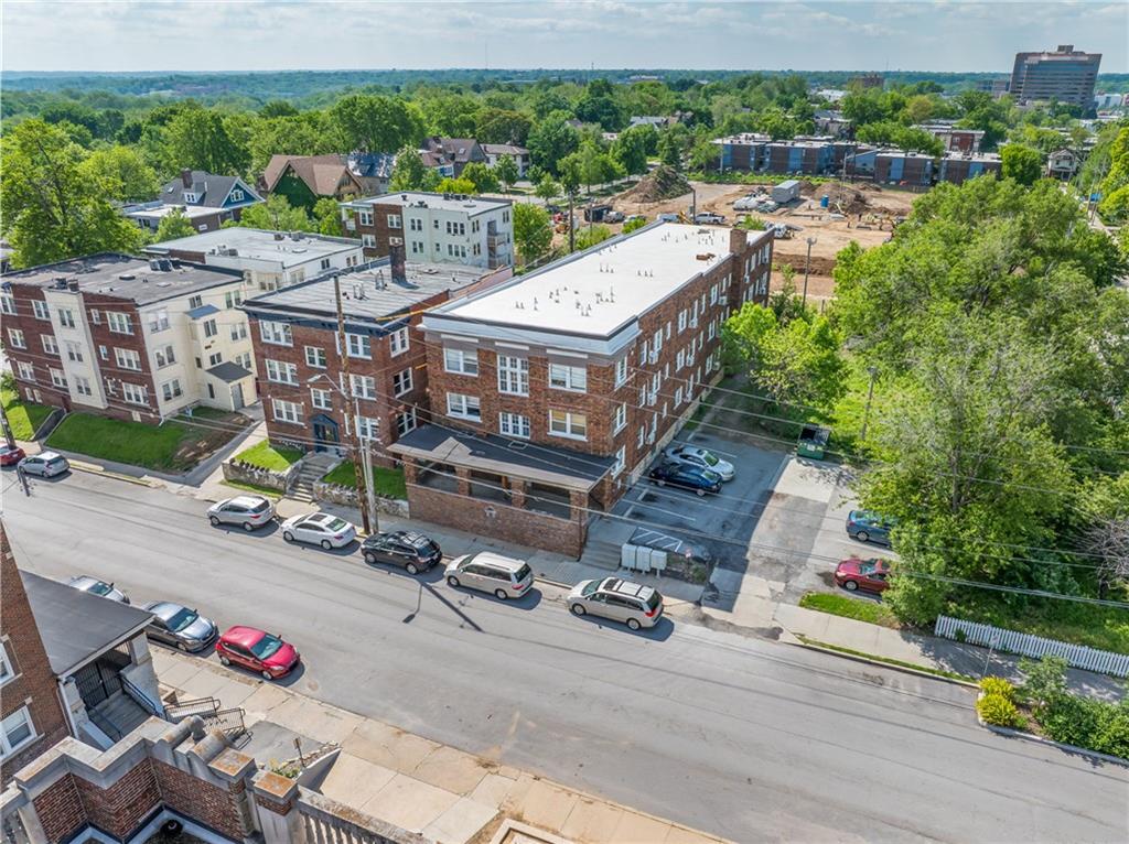 Listing Photo MLS #HMS2641000