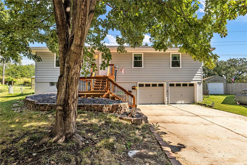 Listing Photo MLS #HMS2641038