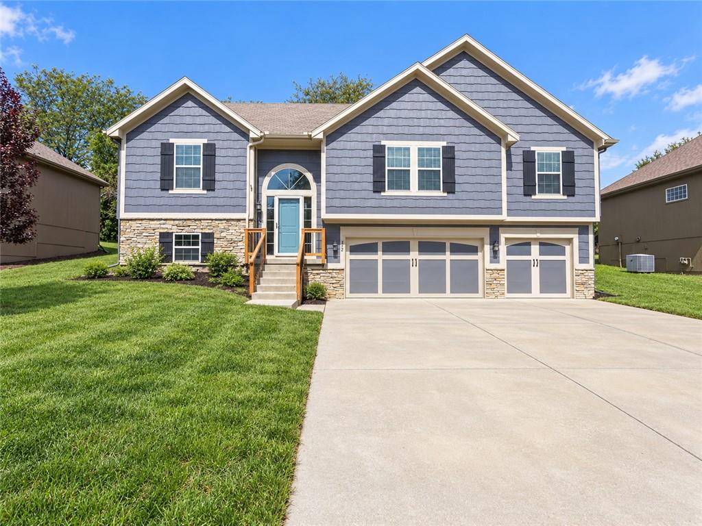 Listing Photo MLS #HMS2641050