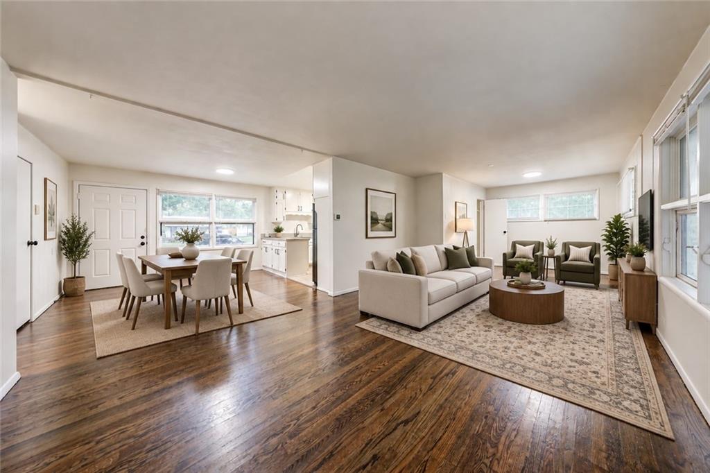 Listing Photo MLS #HMS2641088