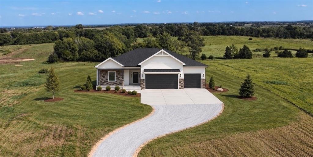 Listing Photo MLS #HMS2641108