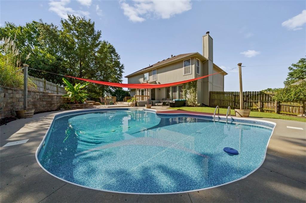 Listing Photo MLS #HMS2641173