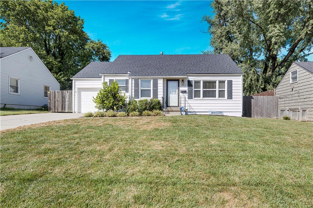 Listing Photo MLS #HMS2641185