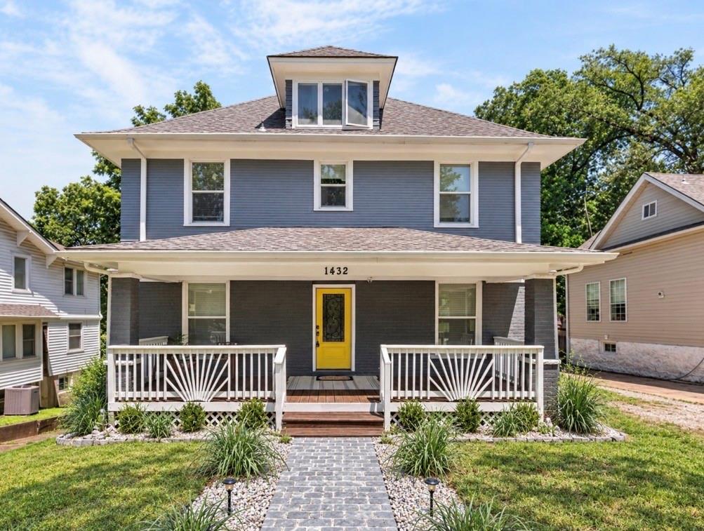 Listing Photo MLS #HMS2641203