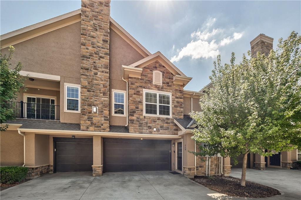 Listing Photo MLS #HMS2641224