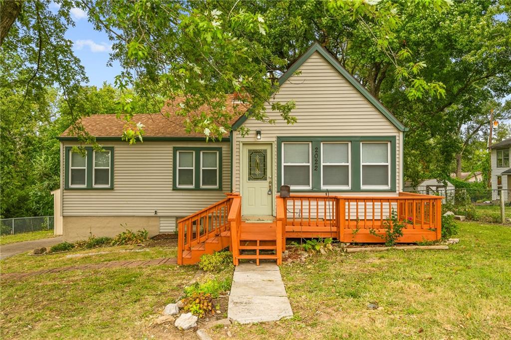 Listing Photo MLS #HMS2641396