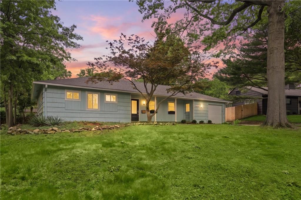 Listing Photo MLS #HMS2641441