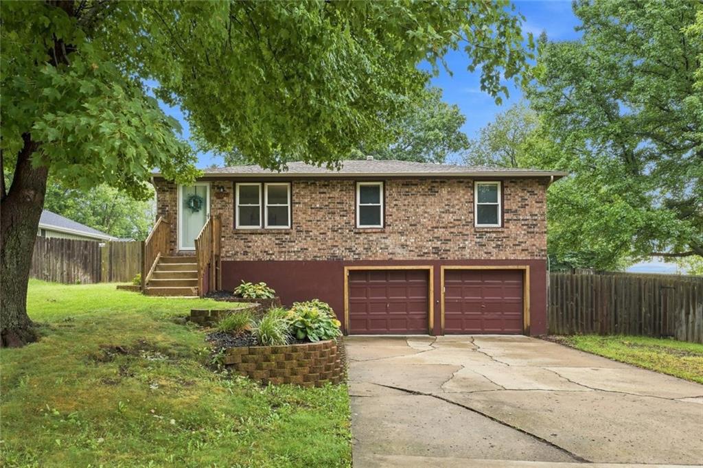 Listing Photo MLS #HMS2641454