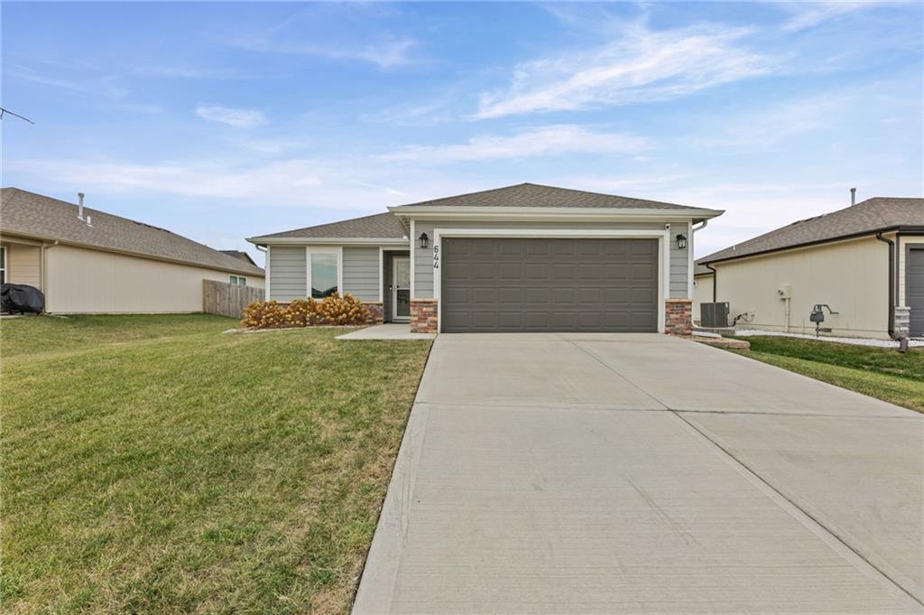 Listing Photo MLS #HMS2641486