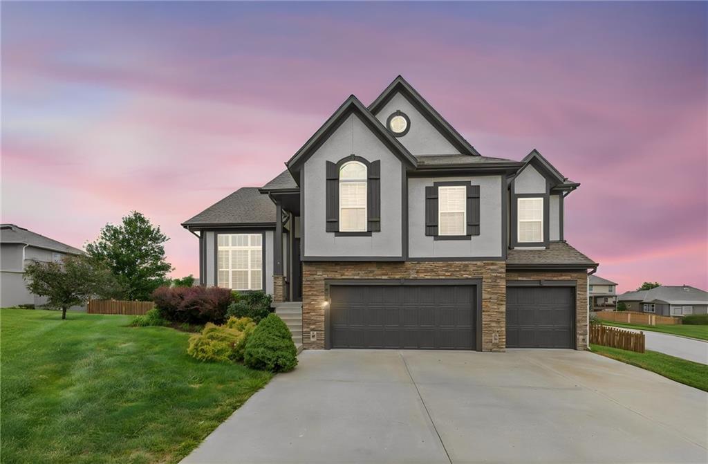 Listing Photo MLS #HMS2641498