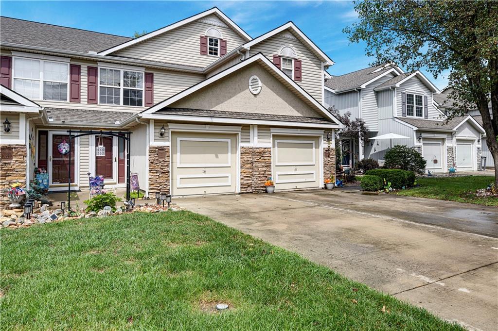 Listing Photo MLS #HMS2641542