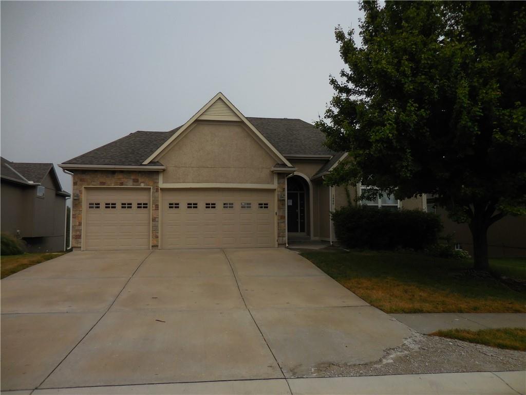 Listing Photo MLS #HMS2641669