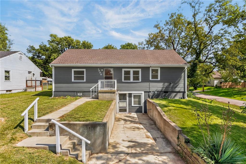 Listing Photo MLS #HMS2641675