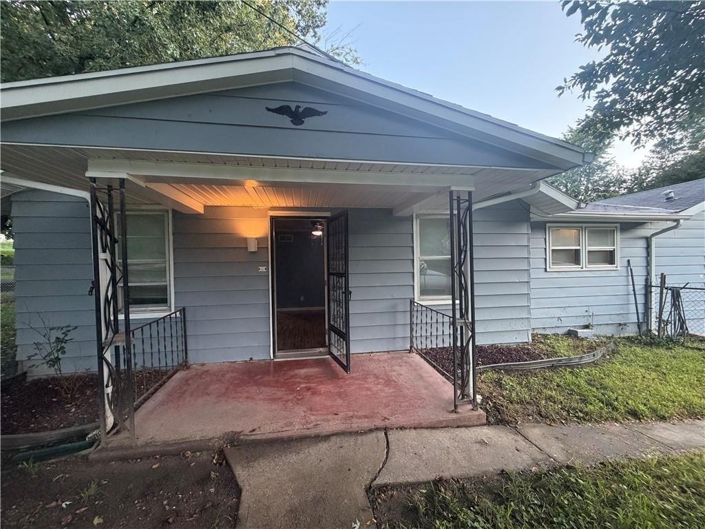Listing Photo MLS #HMS2641887