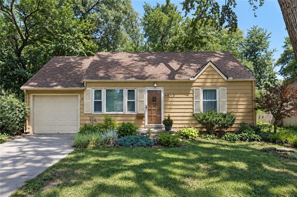 Listing Photo MLS #HMS2641959