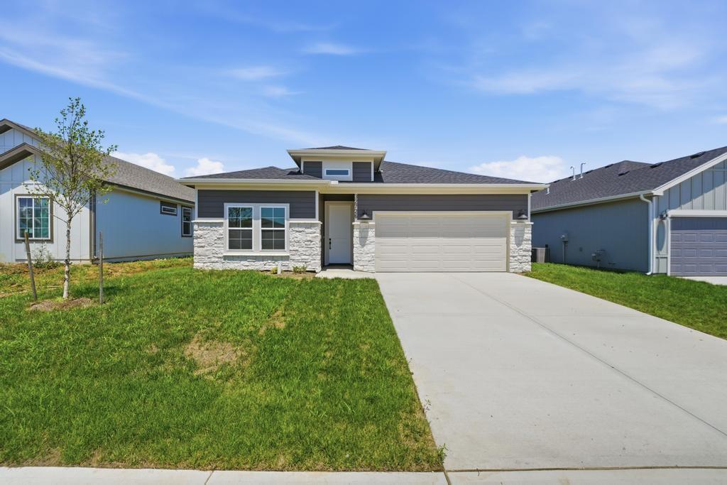 Listing Photo MLS #HMS2641967