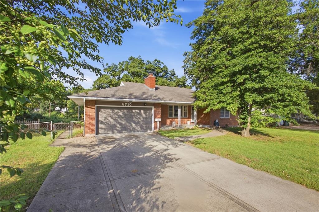 Listing Photo MLS #HMS2642097