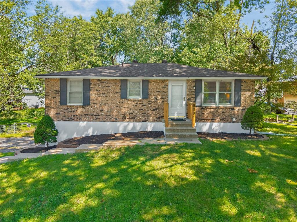 Listing Photo MLS #HMS2642182