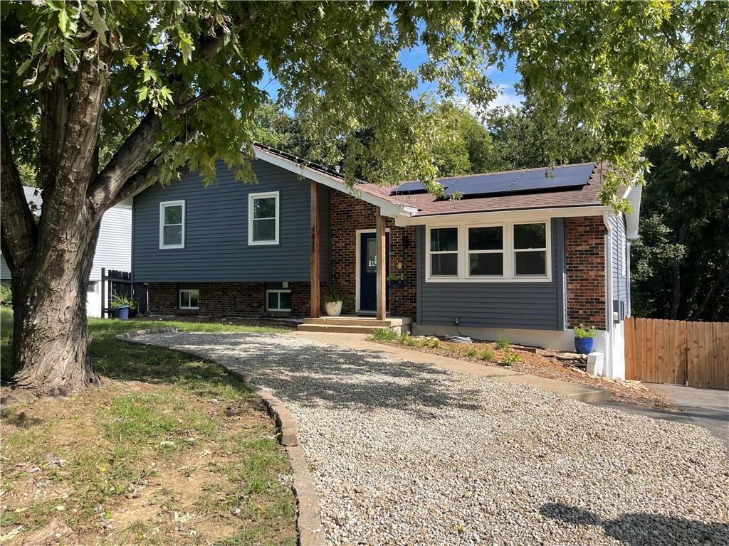 Listing Photo MLS #HMS2642223