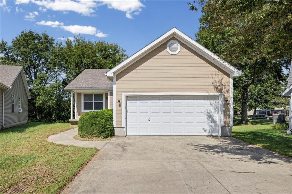 Listing Photo MLS #HMS2642254