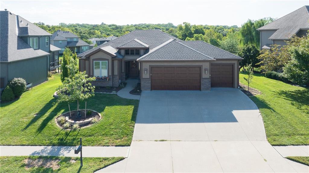 Listing Photo MLS #HMS2642305