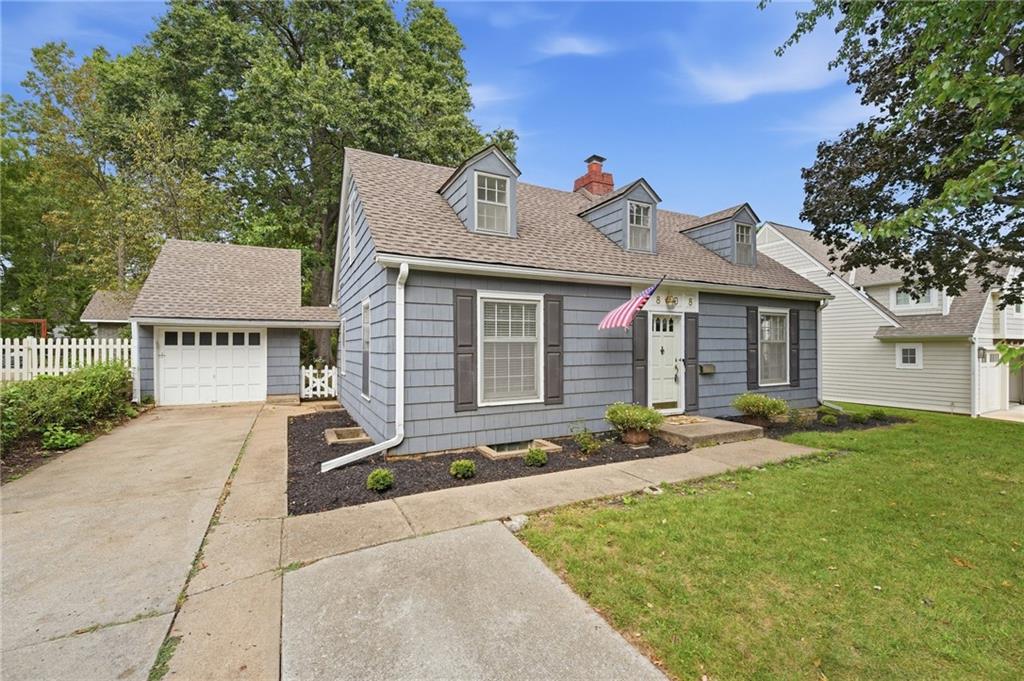 Listing Photo MLS #HMS2642446