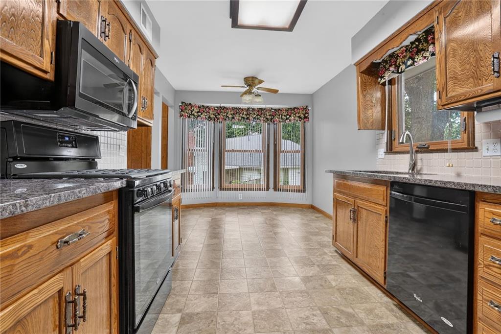 Listing Photo MLS #HMS2642461