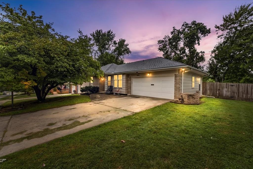 Listing Photo MLS #HMS2642541