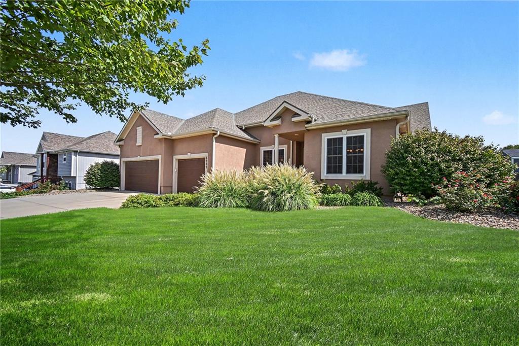 Listing Photo MLS #HMS2642606
