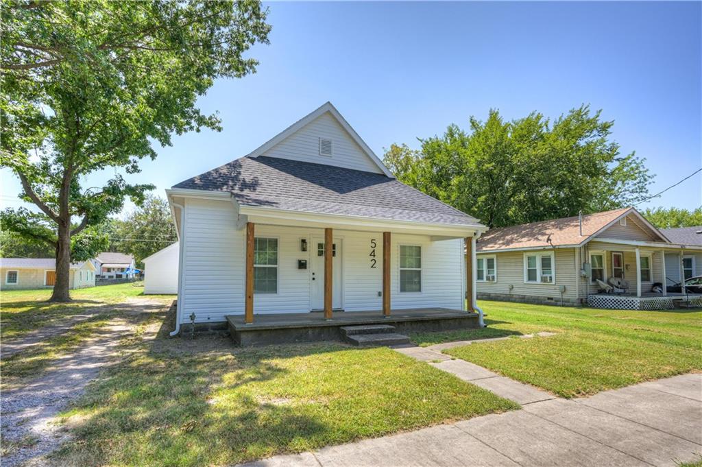 Listing Photo MLS #HMS2642629