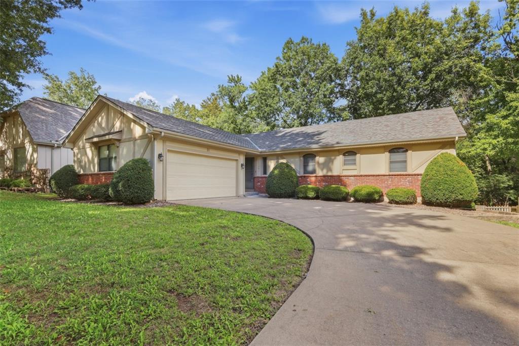 Listing Photo MLS #HMS2642633