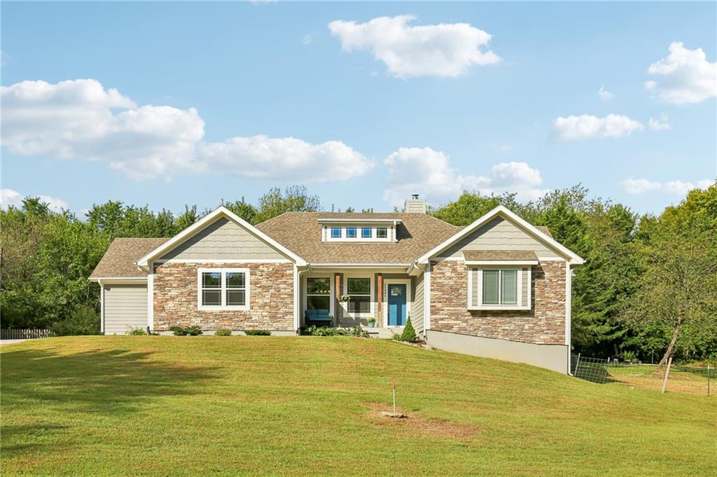 Listing Photo MLS #HMS2642758