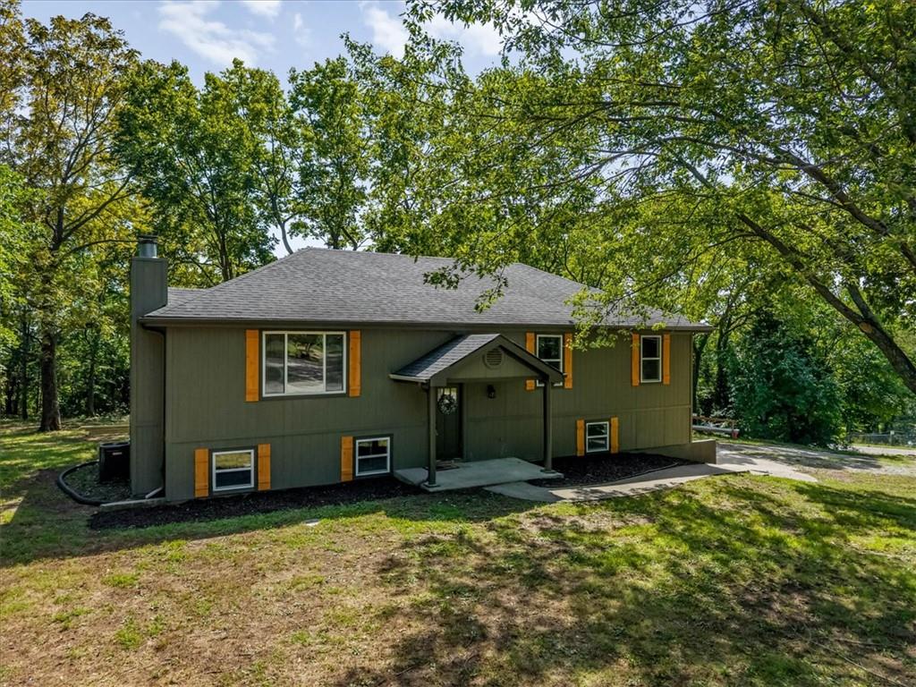 Listing Photo MLS #HMS2643008
