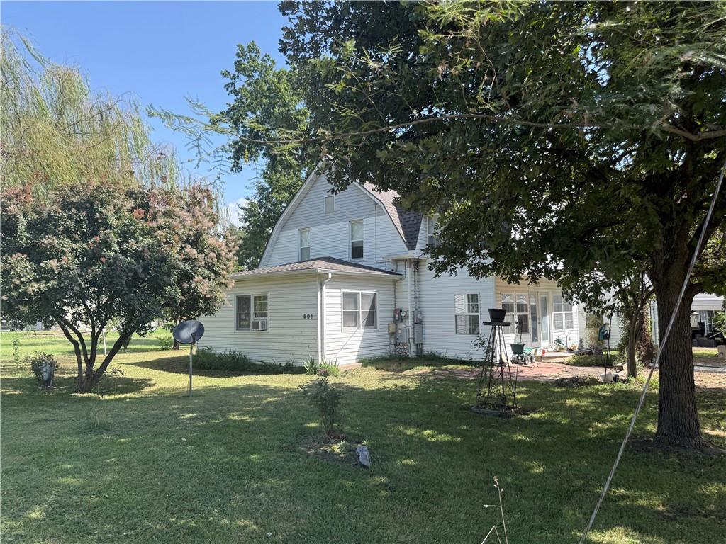 Listing Photo MLS #HMS2643016