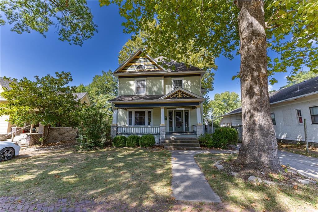Listing Photo MLS #HMS2643057
