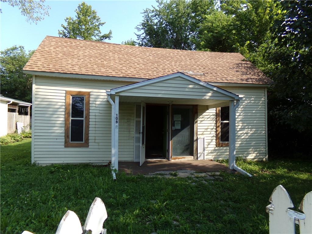 Listing Photo MLS #HMS2643081