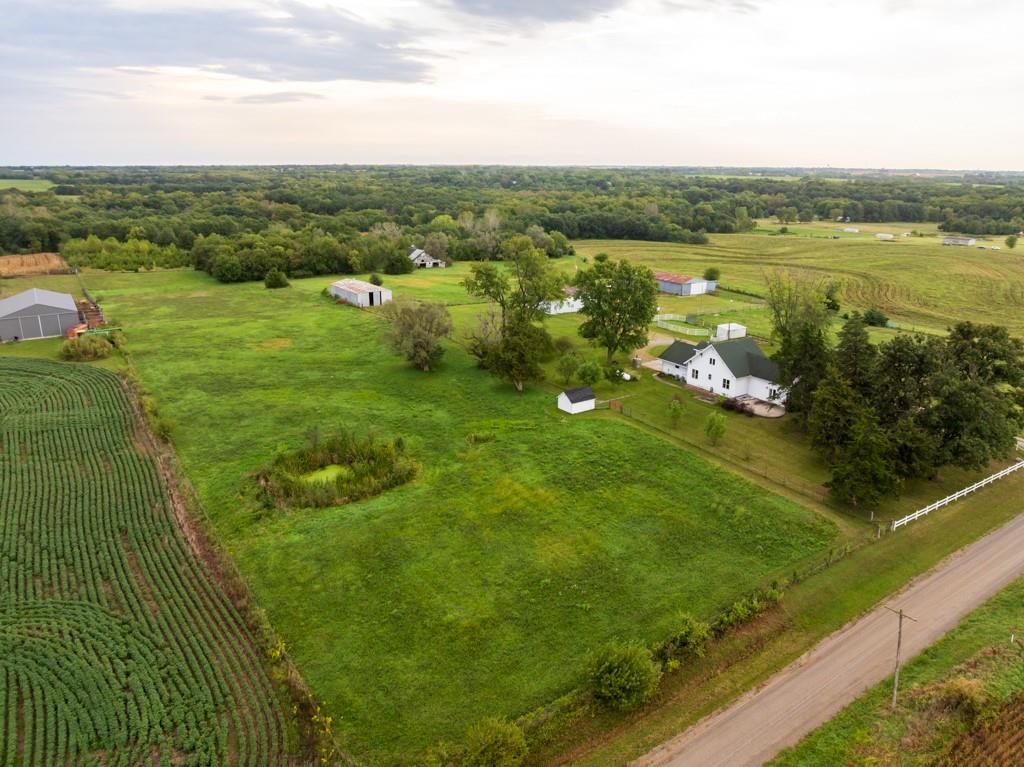 Listing Photo MLS #HMS2643118