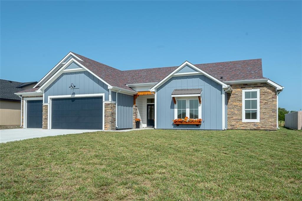 Listing Photo MLS #HMS2643186