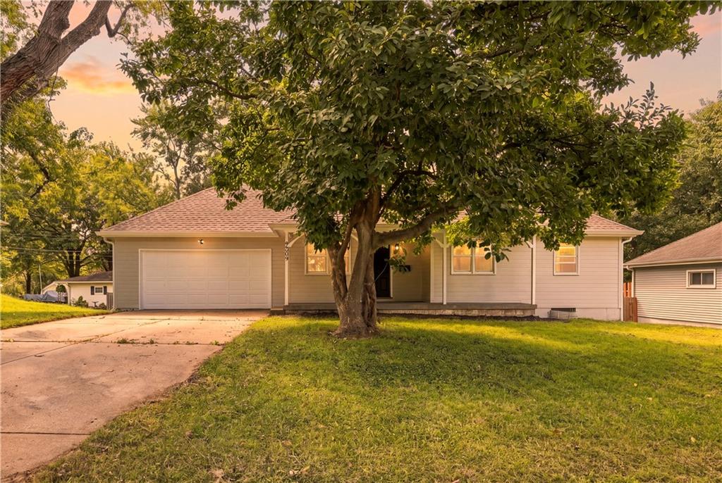 Listing Photo MLS #HMS2643273