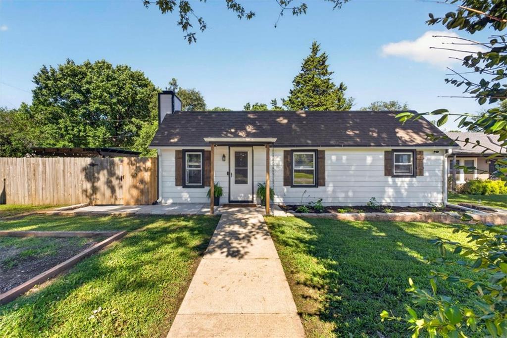Listing Photo MLS #HMS2643296