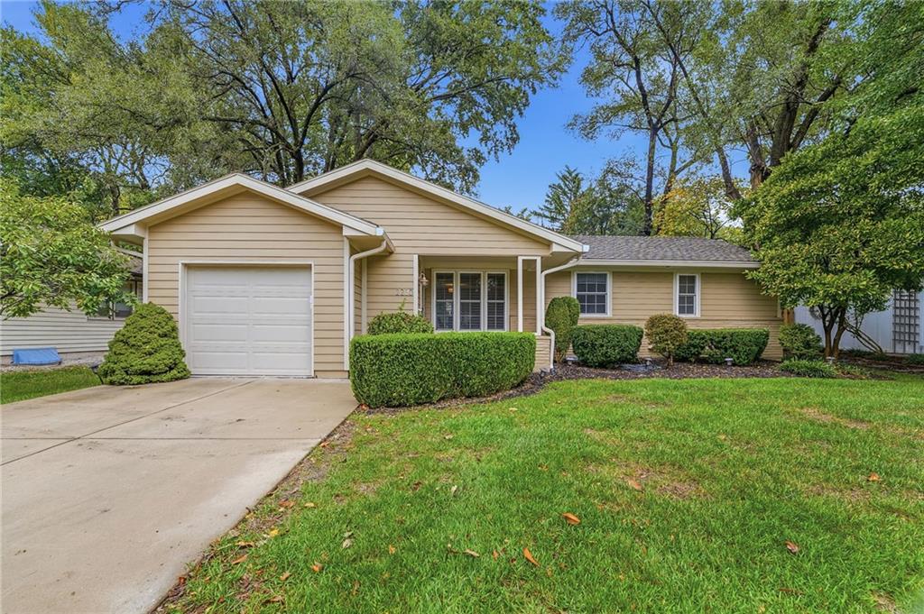 Listing Photo MLS #HMS2643494