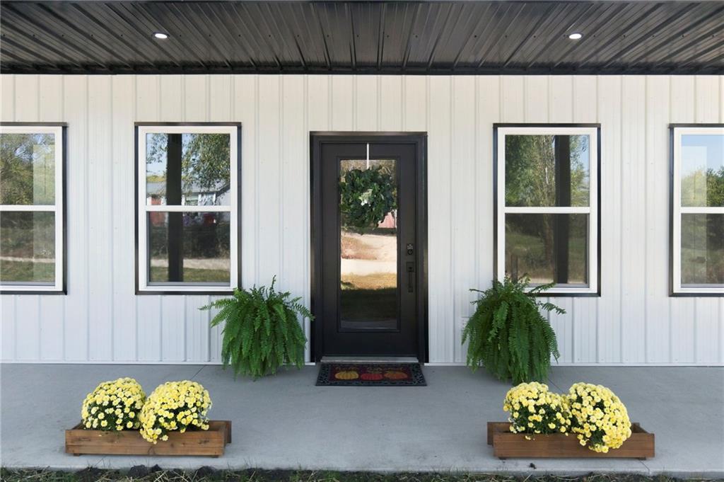 Listing Photo MLS #HMS2643943