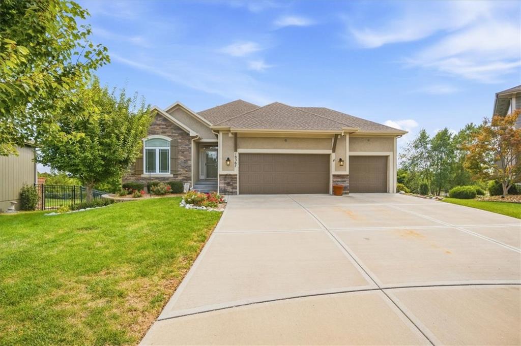 Listing Photo MLS #HMS2643966