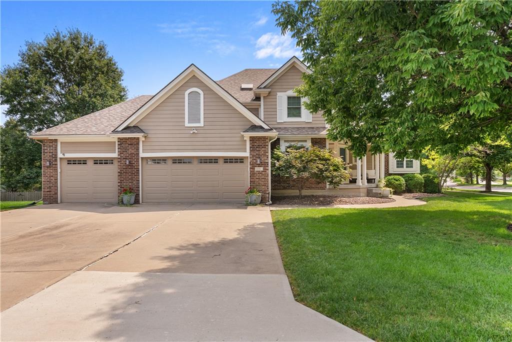 Listing Photo MLS #HMS2644020