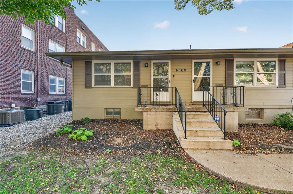Listing Photo MLS #HMS2644023