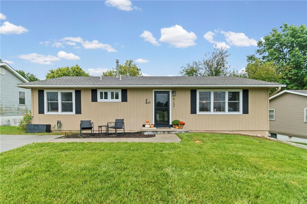 Listing Photo MLS #HMS2644134