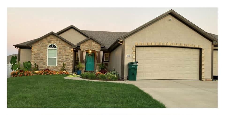 Listing Photo MLS #HMS2644286