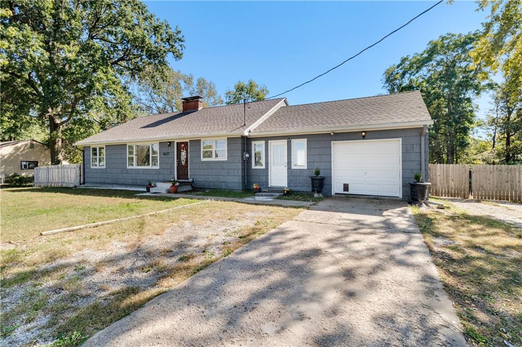 Listing Photo MLS #HMS2644459