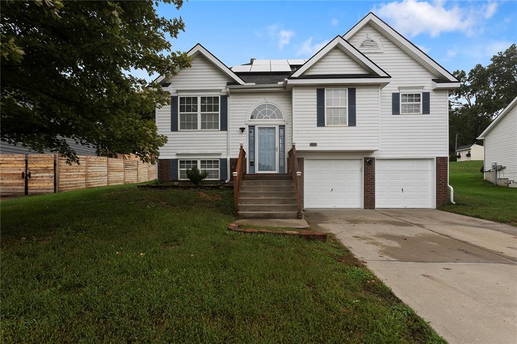 Listing Photo MLS #HMS2644658
